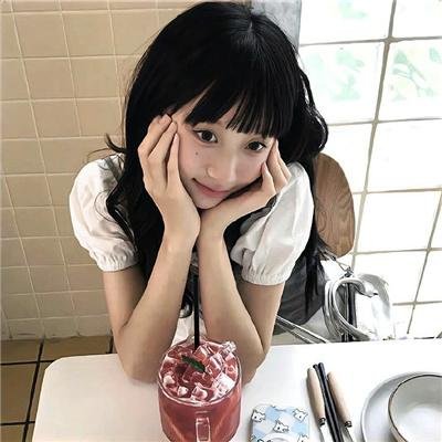 安妮特·泽尔曼的历史